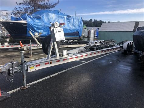 As New Ez Loader Triple Axle Boat Trailer Used Only Once North
