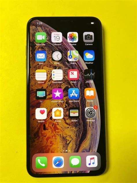 Apple iphone xs max (gold, 256 gb) features and specifications include 0 gb ram, 256 gb rom, 0 mah battery, 12 mp back camera and 7 mp front camera. Apple iPhone XS Max - 256GB - Gold (AT&T ONLY) A1921 ...