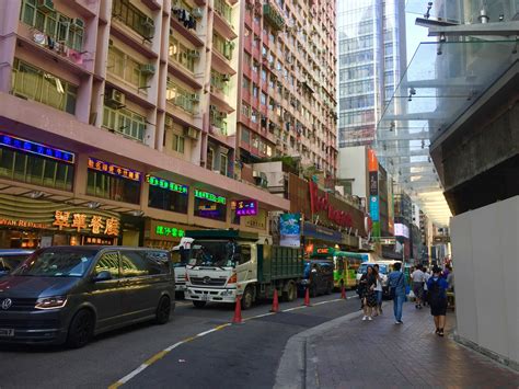 Hong Kong Causeway Bay High Traffic Fandb Shop For Lease
