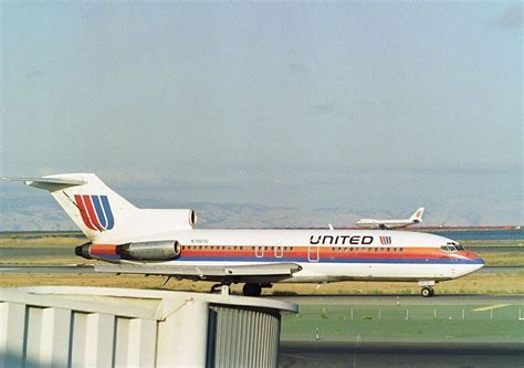 The History Of United Airlines Livery Simple Flying