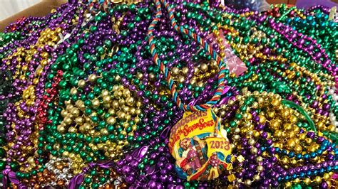 Where To Buy Mardi Gras Throws Beads In Lafayette