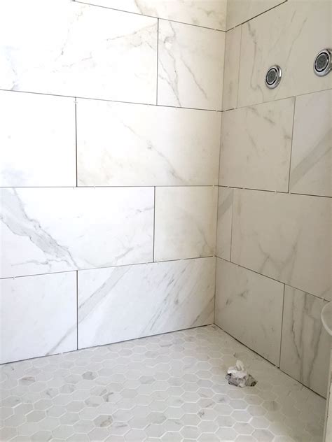 21 Images Faux Carrara Marble Porcelain Tile