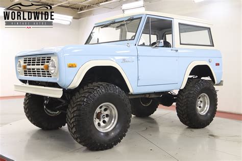 Top 300 Ford Bronco Baby Blue