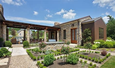 Multi Generational Homes With Casitas Friday Fabulous Home Feature