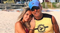 Renato Gaúcho e Carol Portaluppi curtem piscina em dia quente no Rio de ...