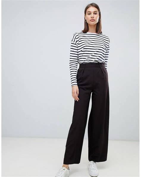 Asos Black Wide Leg Trousers With Pleat Detail Wide Leg Outfit Wide