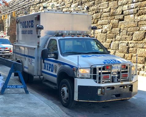 Nypd Emergency Service Unit Robot Truck Ford F550 8415 Flickr