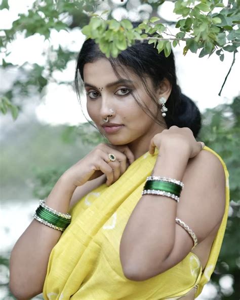 Hot Indian Girls Images In Saree Hot Indian Actress Photos In Saree 127