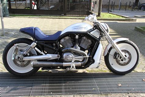 Harley Davidson V Rod Motocashroma