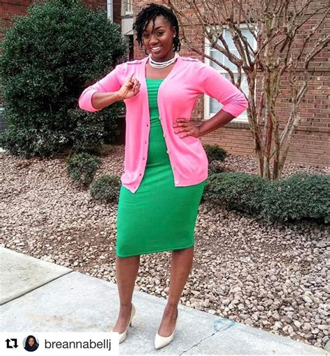 Pin By A Girl Living It On Alpha Kappa Alpha Style Ideas Green