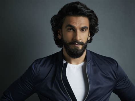 What Happens When Ranveer Singh Transforms Into His Padmavati Character