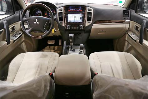 Saleh Group For Cars Mitsubishi Pajero Gls 2020