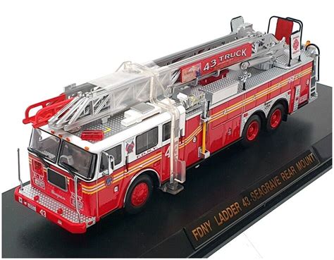 Code 3 Collectibles 164 Scale 12740 Seagrave Rear Mount Ladder 43