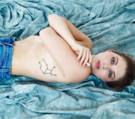 Sammi Hanratty S Topless Collection On The Eve Of Her Th Birthday