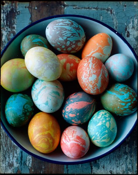 No You Probably Shouldnt Eat Your Dyed Easter Eggs — Heres Why