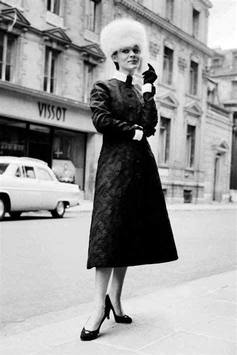 In Photos: Vintage Paris Street Style | Vintage street fashion, Paris street style, Street style