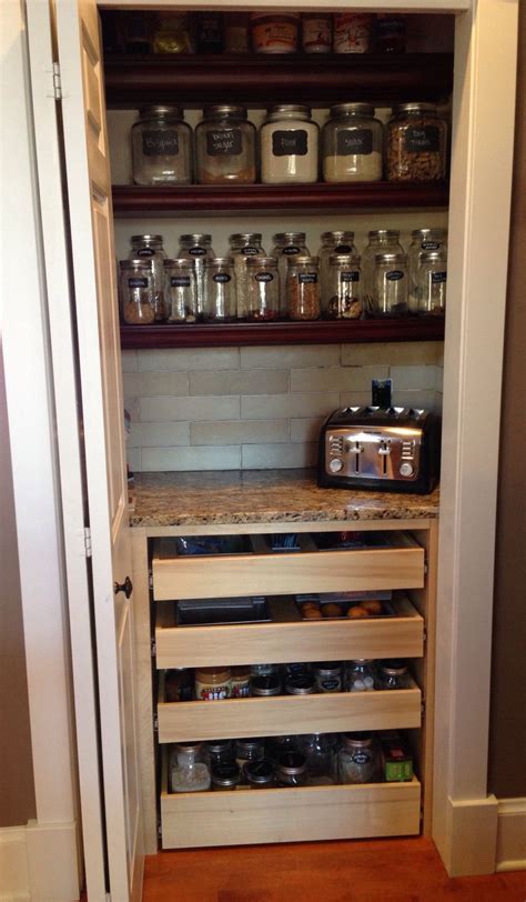 It actually looks nicer, and makes it easier to dry (since you can shake the. My new pantry! A 47" wide reach in pantry with 4 - 16 ...