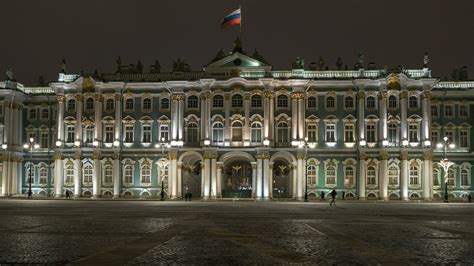 На Дворцовой площади обновили систему освещения Телеканал Санкт Петербург