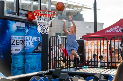The 2023 Kroger Wellness Festival Was a Star-Studded Event [PHOTOS