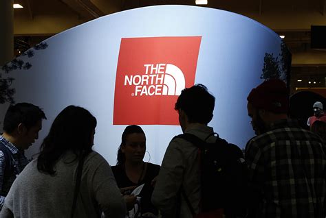 North Face Owner Vf Lays Off 500 Employees During Turnaround Bloomberg