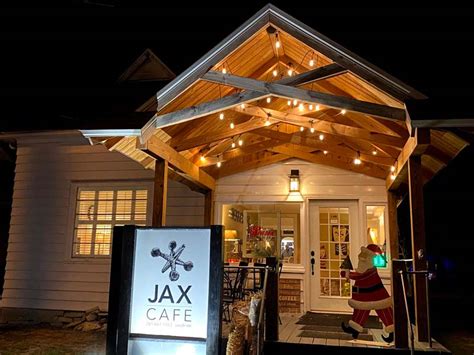 Jax Cafe Located At The College Inn Steps From Iwu