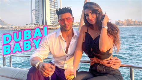 Dubai Yacht Party Paisa Kese Kamaye Youtube