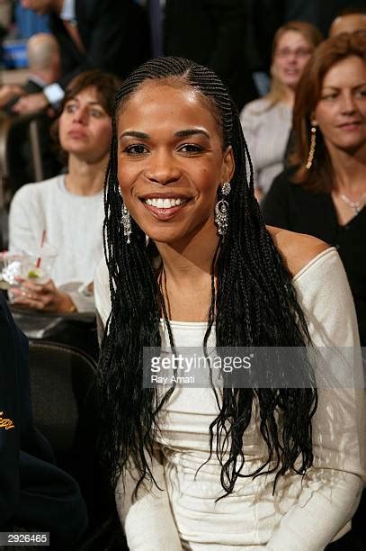 Destinys Child Michelle Williams Stars In Aida On Broadway Photos And