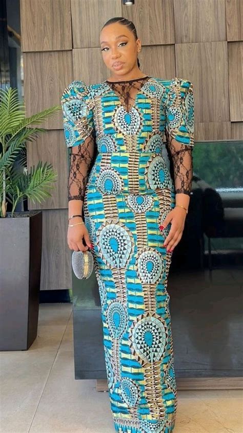 Pin By Marguerite Eugenie On Jupe African Design Dresses Ankara Gown Styles African Fashion