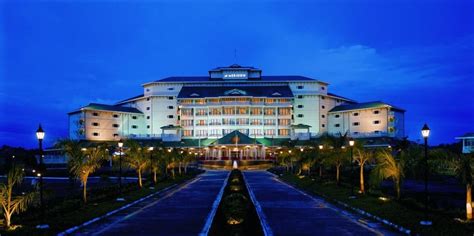 Le méridien bali jimbaran, jimbaran, indonesia. Le Meridien Dubai Hotel & Conference Centre - Luxury ...