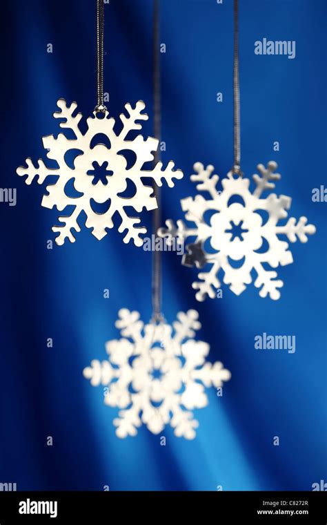 Twinkling Snowflakesshallow Dof Stock Photo Alamy