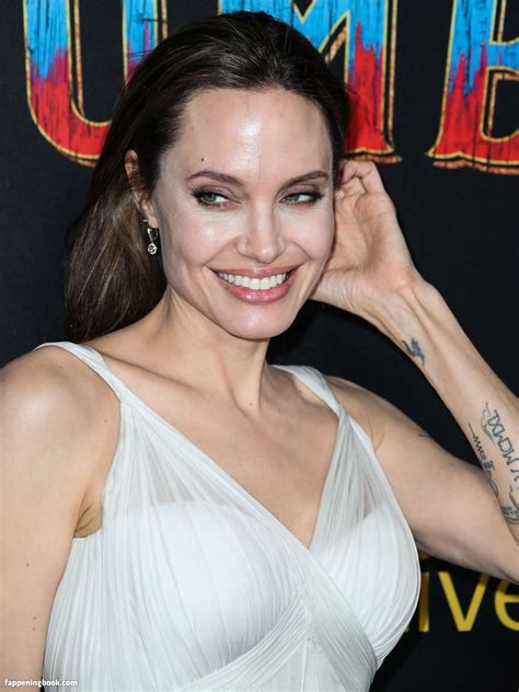 🔥 ️‍🔥 Angelina Jolie Nude The Fucking
