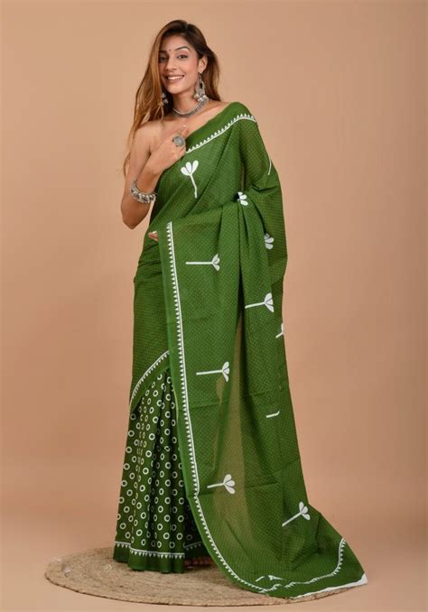 shivanya handicrafts women s cottonmulmul hand block printed saree with blouse at rs 550 piece