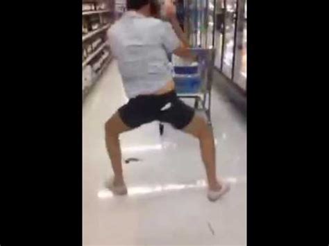 Twerking In Walmart Youtube