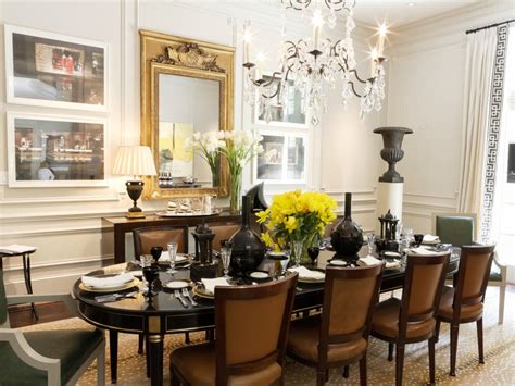 Traditional Dining Room With Elegant Chandelier Hgtv