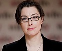 Sue Perkins Biography - Facts, Childhood, Family Life & Achievements
