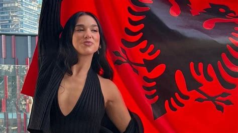 Dua Lipa recibió la ciudadanía albanesa Es una alegría indescriptible