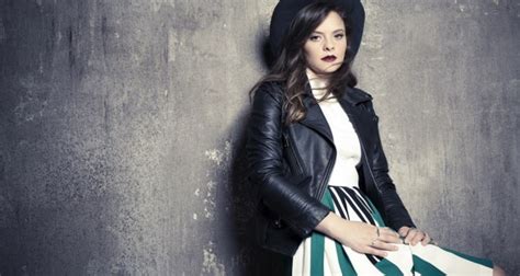 Francesca michielin is a composer and actress, known for a cup of coffee with marilyn (2019), vittima della mia libertà (2018) and francesca michielin & fedez: Francesca Michielin vertegenwoordigt Italië op het ...