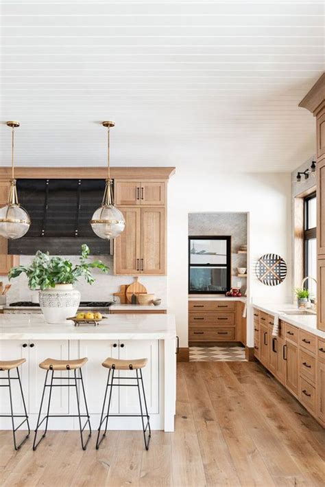 25 Best Modern Farmhouse Kitchens Trending On Pinterest Homemydesign