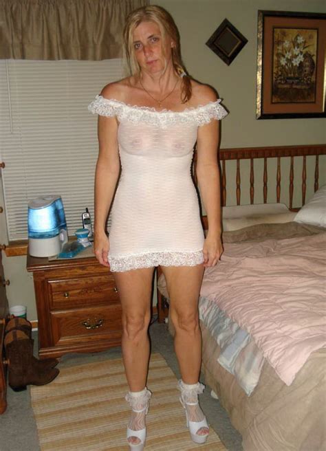Old Dried Up Gilf Shows Off Her Saggy Tits And Worn Holes Porn Pictures