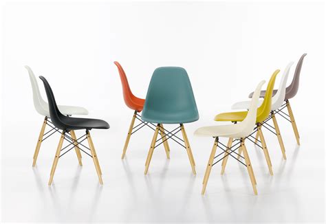 Eames Plastic Side Chair Dsw Von Vitra Stylepark