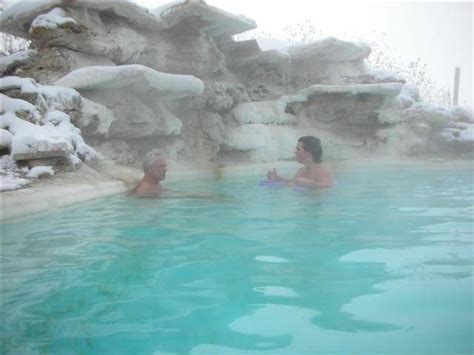 Desert Reef Hot Springs Outthere Colorado Hot Springs Places To Go