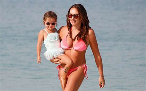 Tamara Ecclestone Shows Off Her Gorgeous Figure In A Skimpy Bikini As She Takes Her Daughter For A S