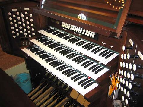 Pipe Organ Database Austin Organ Co Opus 2639 1982 Clairmont