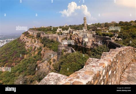 Chittorgarh Fort At Rajasthan Chittor Fort Is A Unesco World Heritage