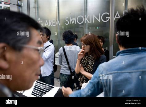 The Smoking Area Outside Shibuya Station Tokyo Japan Stock Photo Alamy