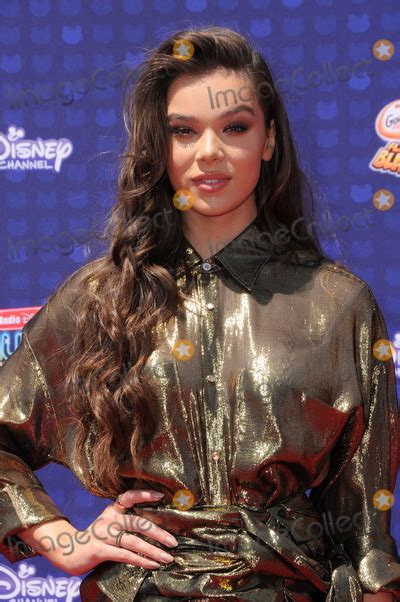 Photos And Pictures 29 April 2017 Los Angeles California Hailee