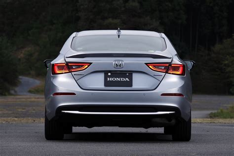 Arrive in style with the honda insight. TopGear | 2019 Honda Insight & CR-V Hybrid driven - no ...
