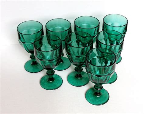 Emerald Green Goblets Set Of 8 Vintage Stemware Duratuff Usa Etsy
