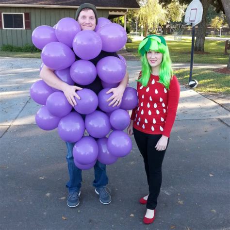 Maybe you would like to learn more about one of these? DIY strawberry costume. DIY grape costume. Couples costume. Easy fruity costume. | Strawberry ...
