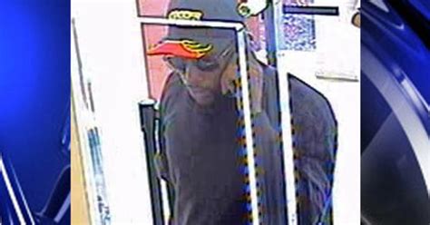 Surveillance Cameras Catch Miami Bank Robber In Action CBS Miami